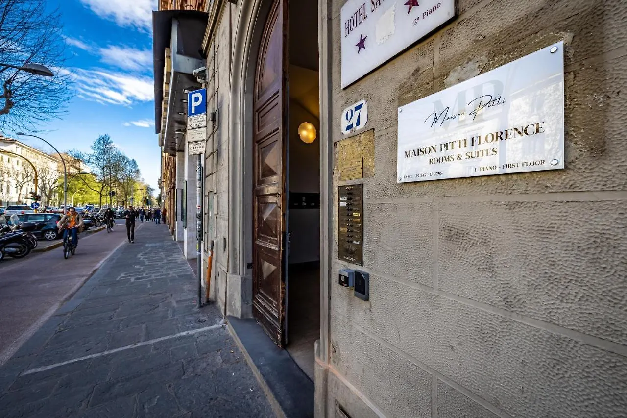 Maison Pitti Florence